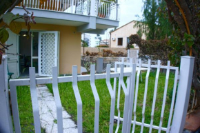 Holiday House - Enjoy Your Times!